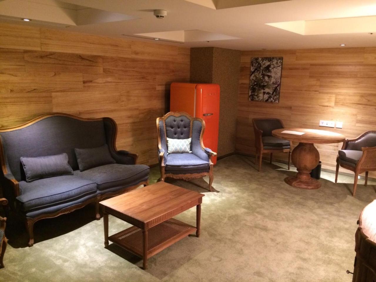 Inhouse Hotel Taichung Habitación foto